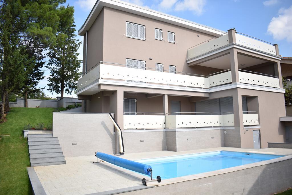 Luxury Apartments Adria マリンスカ エクステリア 写真